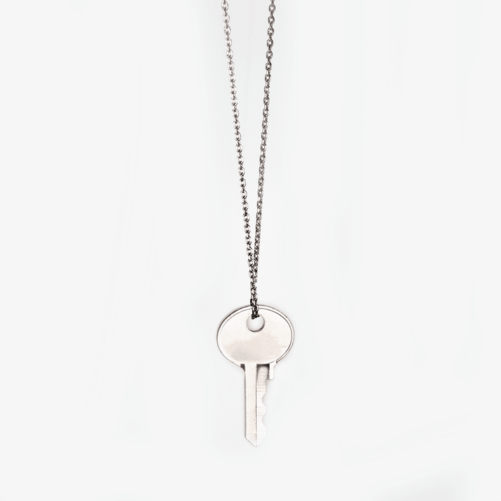 Dainty Emily Key Necklace